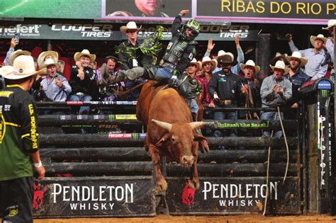 jose bull rider|Jose Vitor Leme shatters PBR records; repeats as。